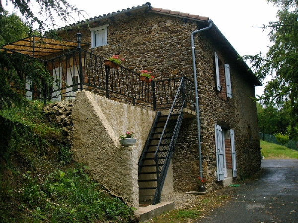 Gîte Les Saulières  France Occitanie Aveyron Livinhac-le-Haut 12300