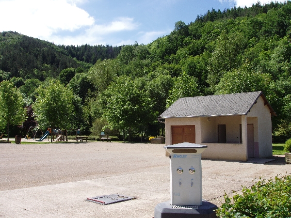 Aire de camping-car municipale de St-Just-sur-Viaur  France Occitanie Aveyron Saint-Just-sur-Viaur 12800