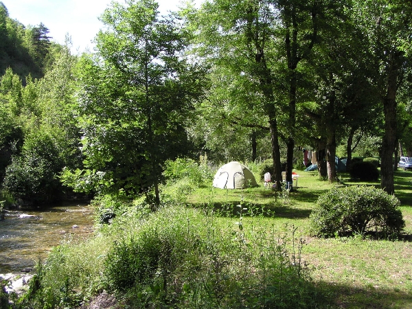 Camping Les Peupliers - Le Rozier