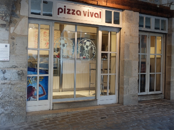 Pizza Vival  France Occitanie Aveyron Villefranche-de-Rouergue 12200