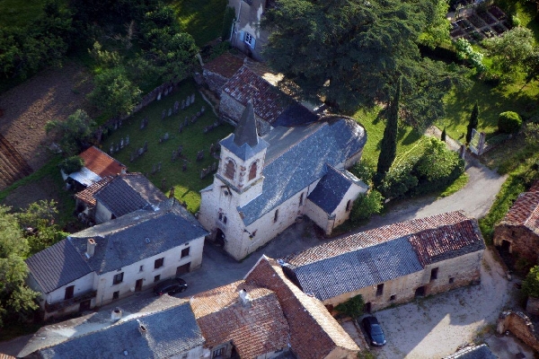 Eglise de La Salvetat des Carts  France Occitanie Aveyron Najac 12270