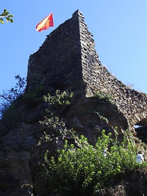 Vestiges du château de Peyroles  France Occitanie Aveyron La Salvetat-Peyralès 12440