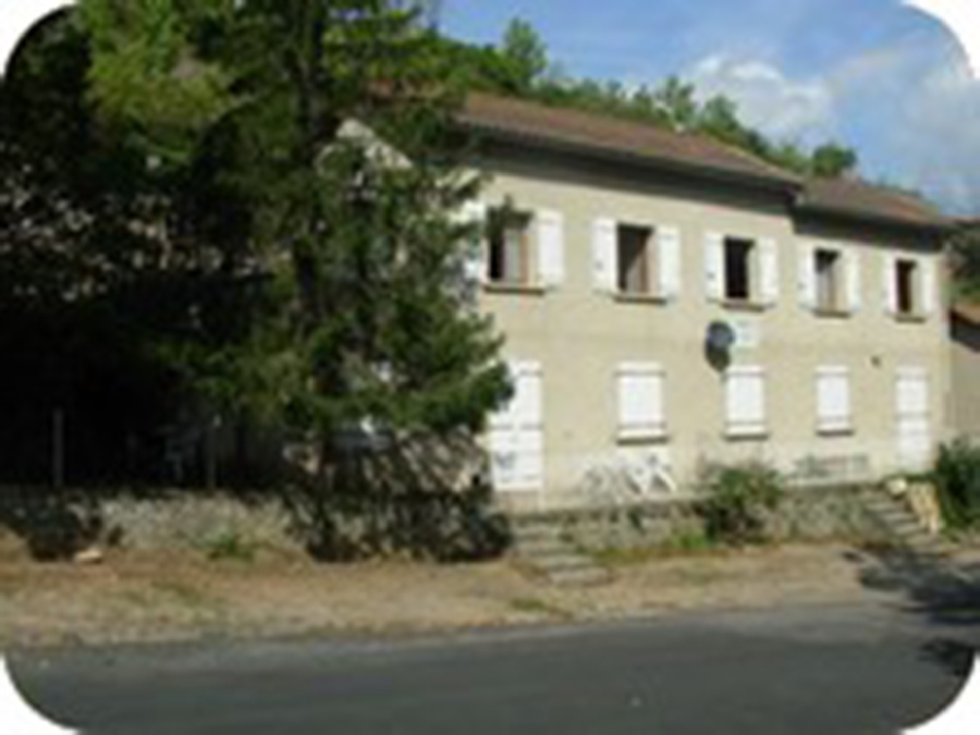 Les Gîtes d'Yvette - Le Montaigu  France Occitanie Aveyron Peyreleau 12720