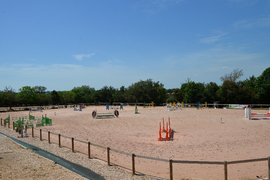 Combelles centre équestre Rodez Agglomération