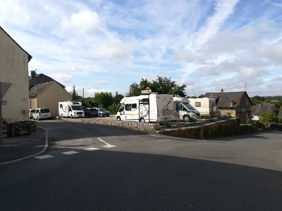 Aire de camping-car municipale de Naucelle