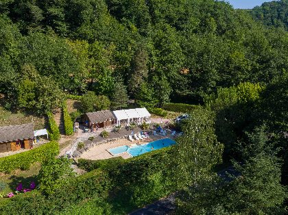 Les Chalets de la Gazonne vue piscine, Chalets de la Gazonne
