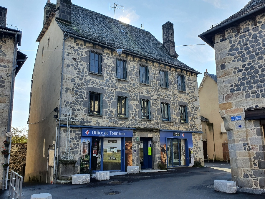 Tourisme en Aubrac - Bureau de Laguiole