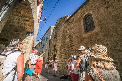 Visite commentée du bourg médiéval de Nant, OFFICE DE TOURISME LARZAC VALLEES