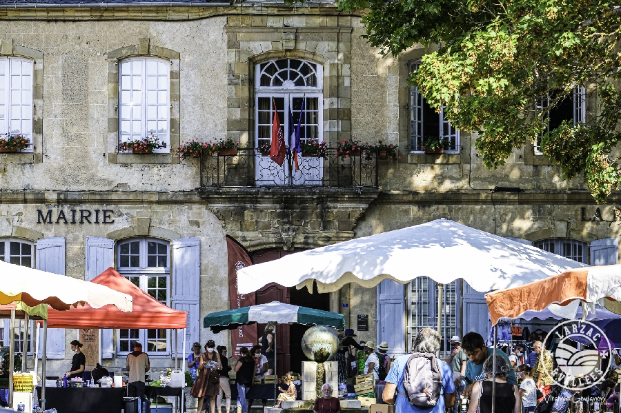 Marché traditionnel ©Virginie Govignon - OT Larzac Vallées