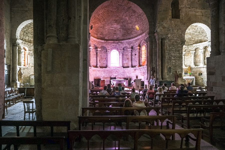 Eglise-abbatiale St Pierre de Nant