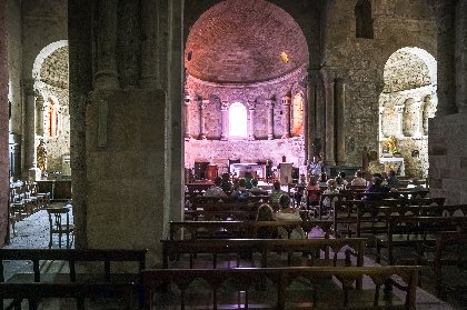 Eglise-abbatiale St Pierre de Nant, ©Virginie Govignon - OT Larzac et Vallées
