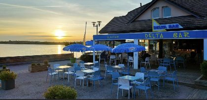 Pizzeria Delta Bar, OFFICE DE TOURISME DE PARELOUP LEVEZOU