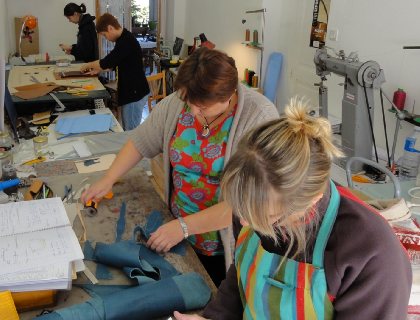 Atelier Romy : travail du cuir, stages et formations., Atelier Romy