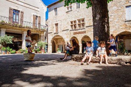 Office de Tourisme Ouest Aveyron - Bureau de Villeneuve : les extérieurs, OT Villefranche-Najac