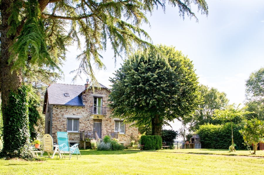 Le Masnau, gîte de charme en Aveyron  France Occitanie Aveyron Naucelle 12800