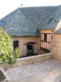 Gîte d'étape de Bor et Bar - GS28, OT Villefranche-Najac