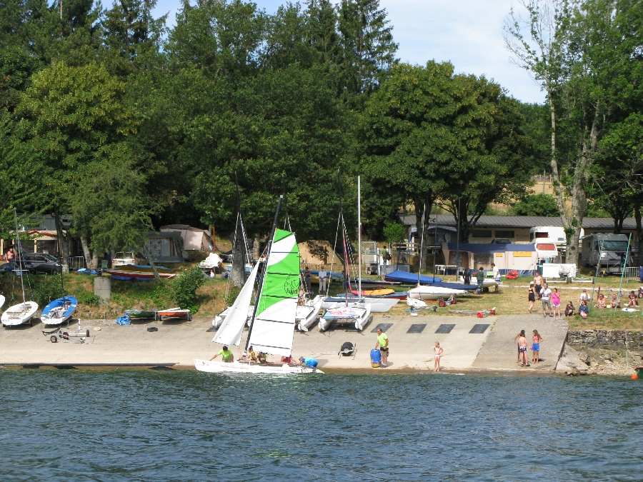 Camping Le Touring** - Lac de Pareloup