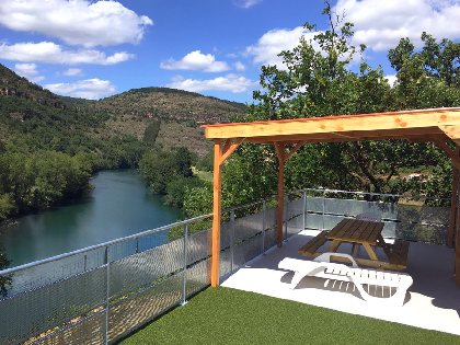 Des mobile-homes avec Vue Panoramique, Camping de la cascade