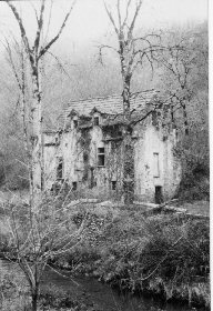 Le Moulin de Castel (groupes) Etat des lieux en 1990, Le Moulin de Castel