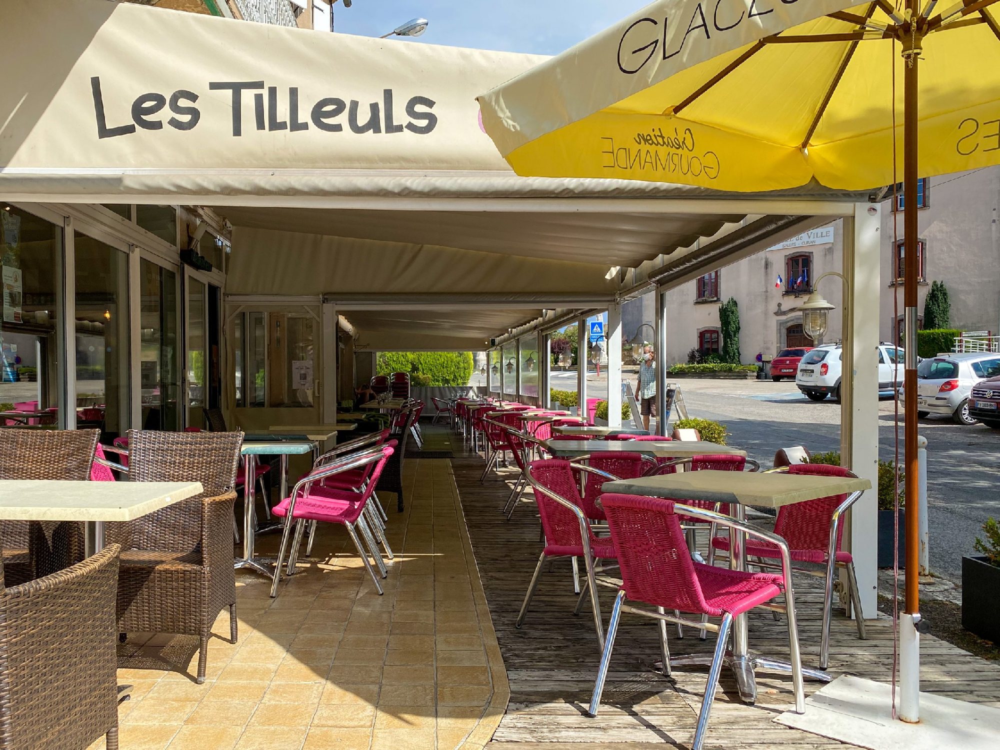Hôtel-Restaurant les Tilleuls de Pareloup (groupes), OFFICE DE TOURISME DE PARELOUP LEVEZOU