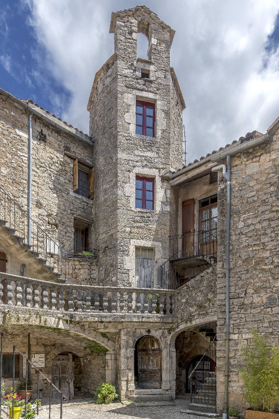 A la découverte de Sainte Eulalie d`Olt