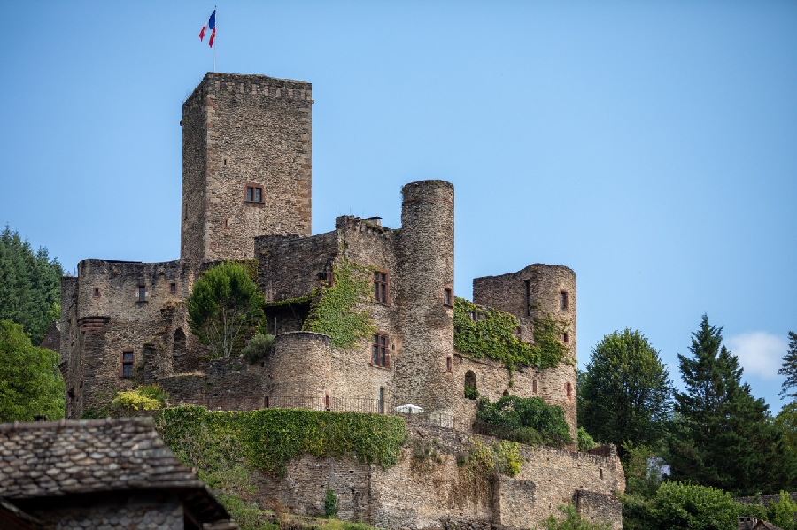 CHATEAU DE BELCASTEL