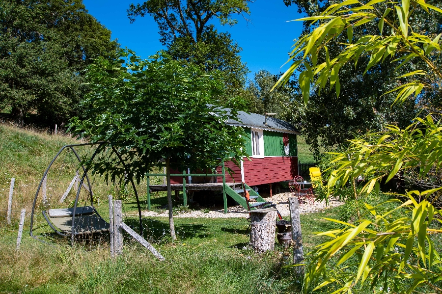 Roulotte L'écrin du Ségala  France Occitanie Aveyron Tauriac-de-Naucelle 12800