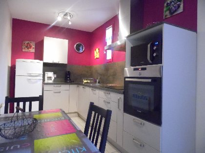 Cuisine équipée, Mme Ayrinhac Marie (Grand gîte)