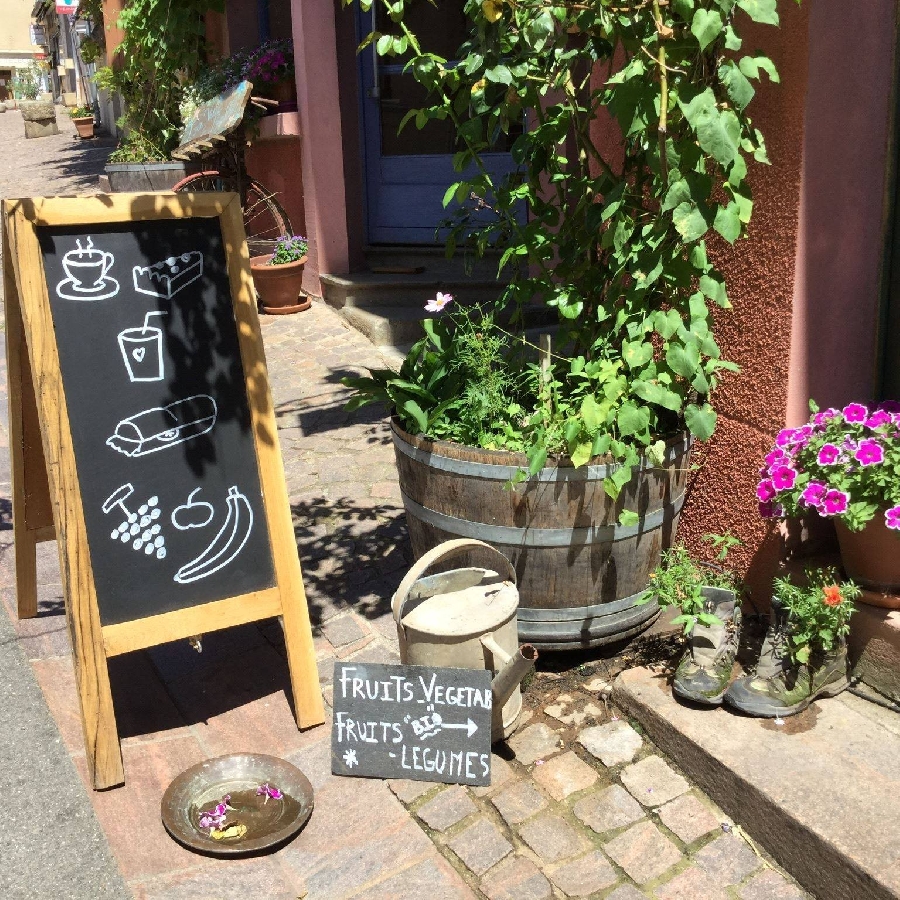 Entre chaussettes et café