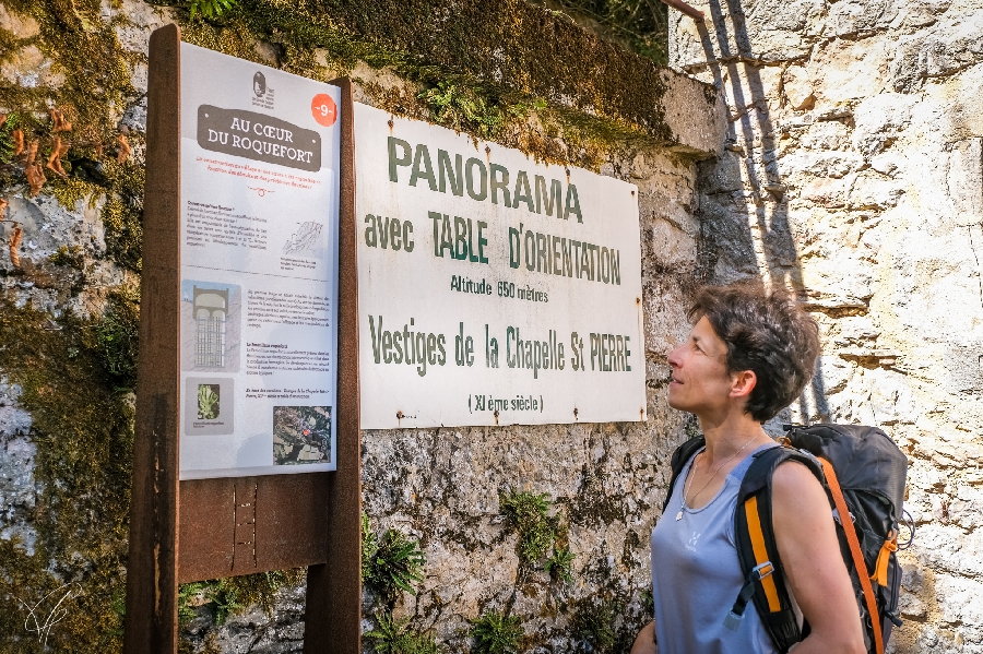 Take a digital tour through the village of Roquefort