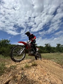 Easy Mx - Shaun Vinel : Activité moto et école de Pilotage, OT Villefranche-Najac