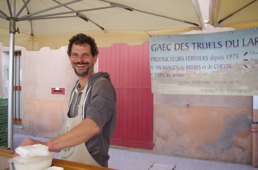 Enfants -10 ans Fromages ©Fermiers de l'Aveyron Enfants -10 ans Fromages ©Fermiers de l'Aveyron