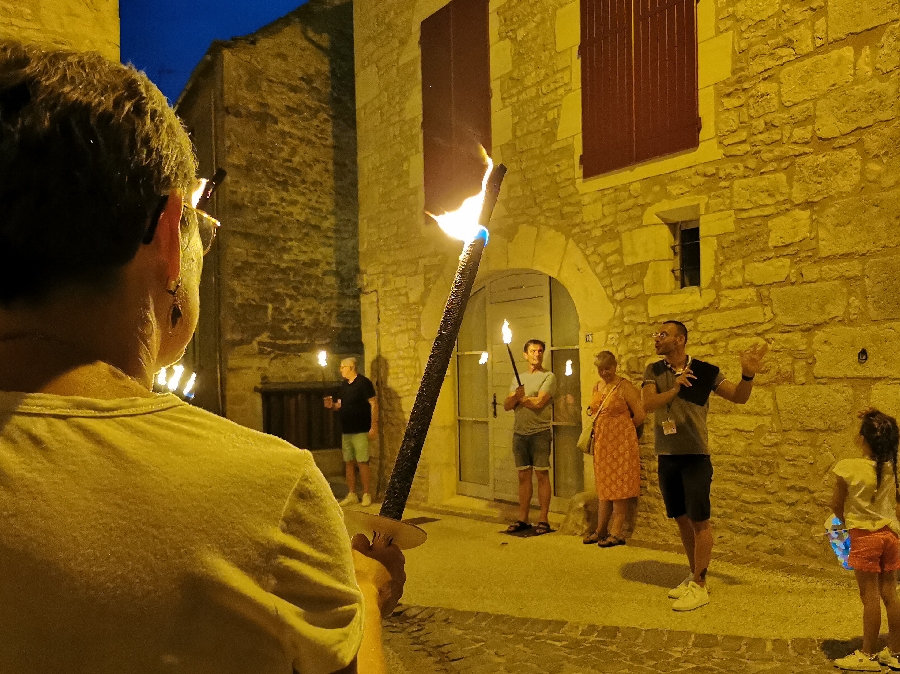 Visite guidée nocturne de Villeneuve-d'Aveyron