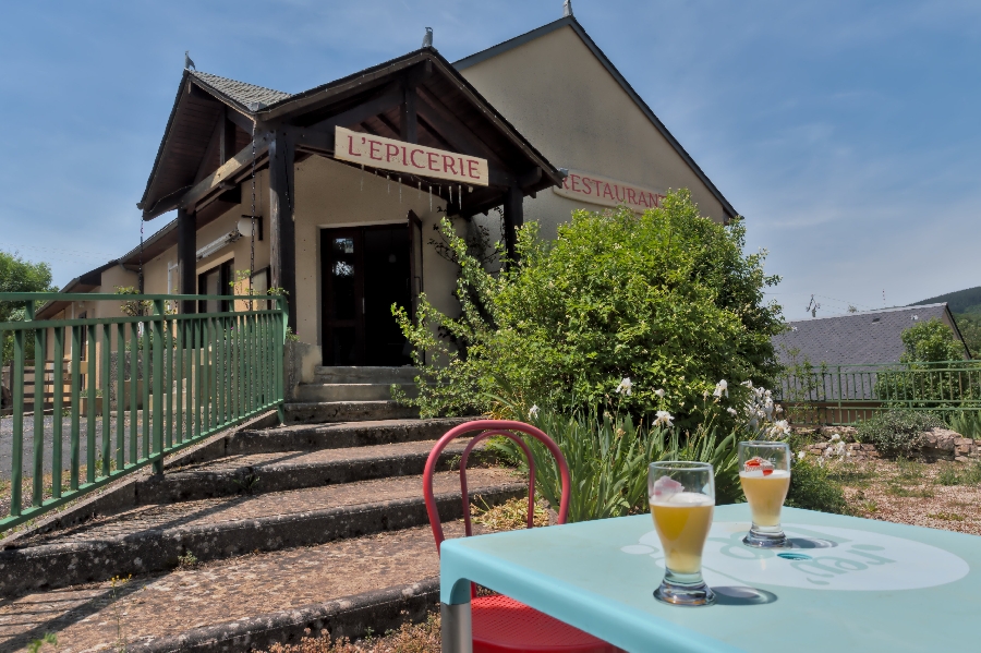 Epicerie de Montjaux  France Occitanie Aveyron Montjaux 12490