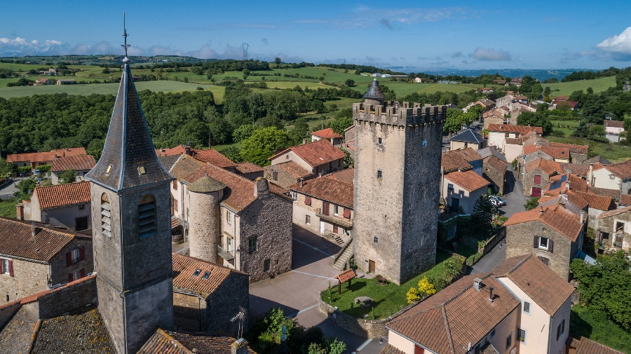 Tour de guet et jardin médiéval