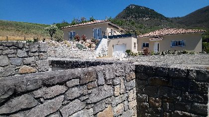 Villa Larzac , Villa Larzac