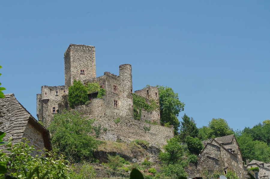 Randonnée Vers le site de Belcastel