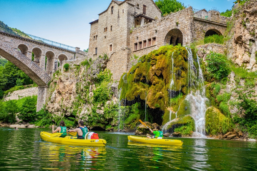 "Canoë Méjean" - Gorges du Tarn  France Occitanie Lozère Gorges du Tarn Causses 48210