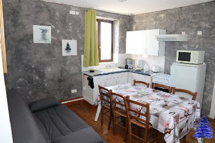 Gîte CHINNAMASTA, Ô Cèdre Bleu