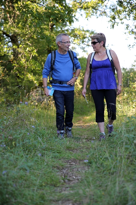 Randonnée :  Le sentier des Sources  France Occitanie Aveyron Villefranche-de-Rouergue 12200