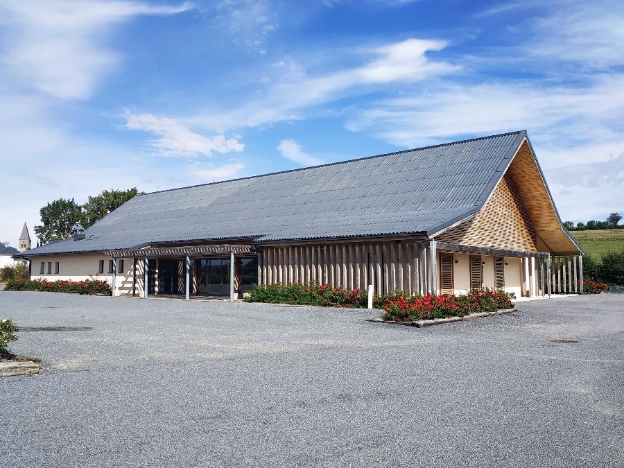 2 salles pouvant accueillir des réunions / groupes / mariages, OFFICE DE TOURISME PAYS SEGALI
