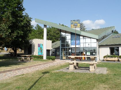 Aire de pique-nique Office de Tourisme, OFFICE DE TOURISME DU PAYS DE ROQUEFORT ET DU ST-AFFRICAIN