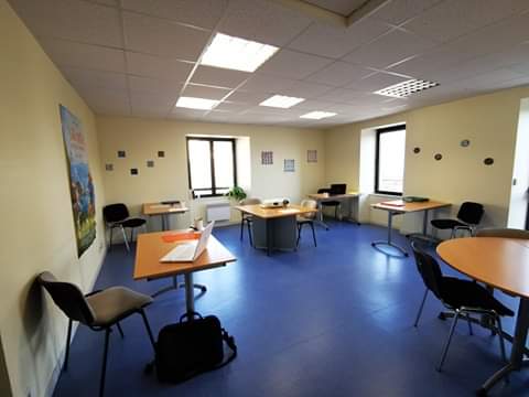 Salle de réunion à Villefranche de Panat - Mairie, OFFICE DE TOURISME DE PARELOUP LEVEZOU