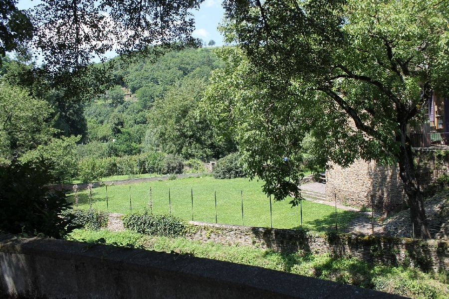 Aire de pique-nique centre Coupiac