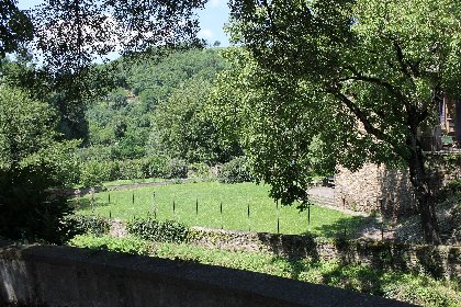 Aire de pique nique, OFFICE DE TOURISME DU PAYS DE ROQUEFORT ET DU ST-AFFRICAIN LP
