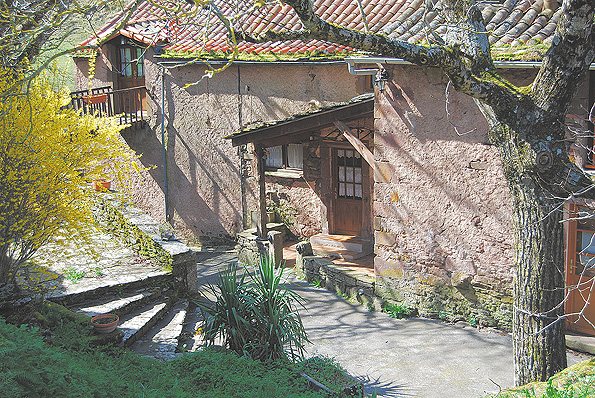 La maison au potager, Office de Tourisme Rougier d'Aveyron Sud