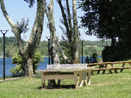 Aire de pique-nique (Vernhes I), OFFICE DE TOURISME DE PARELOUP LEVEZOU