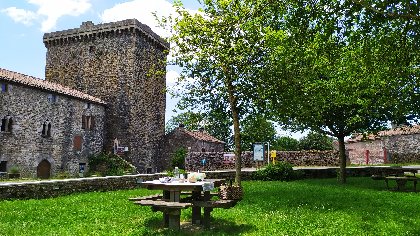 Aire de pique-nique, OFFICE DE TOURISME LARZAC VALLEES