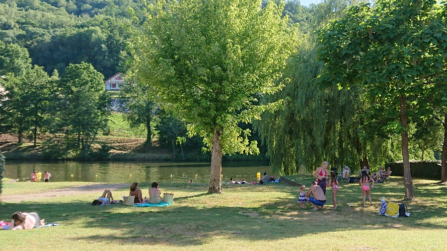 Au fil de l'eau  France Occitanie Aveyron Livinhac-le-Haut 12300