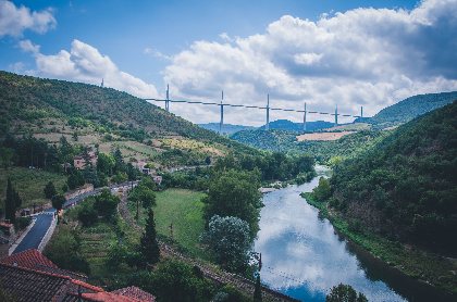 Aire de pique-nique de Peyre, OFFICE DE TOURISME DE MILLAU